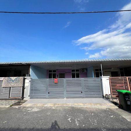 Free Wifi Adman Homestay Alor Setar Kampong Selarong Batang Экстерьер фото